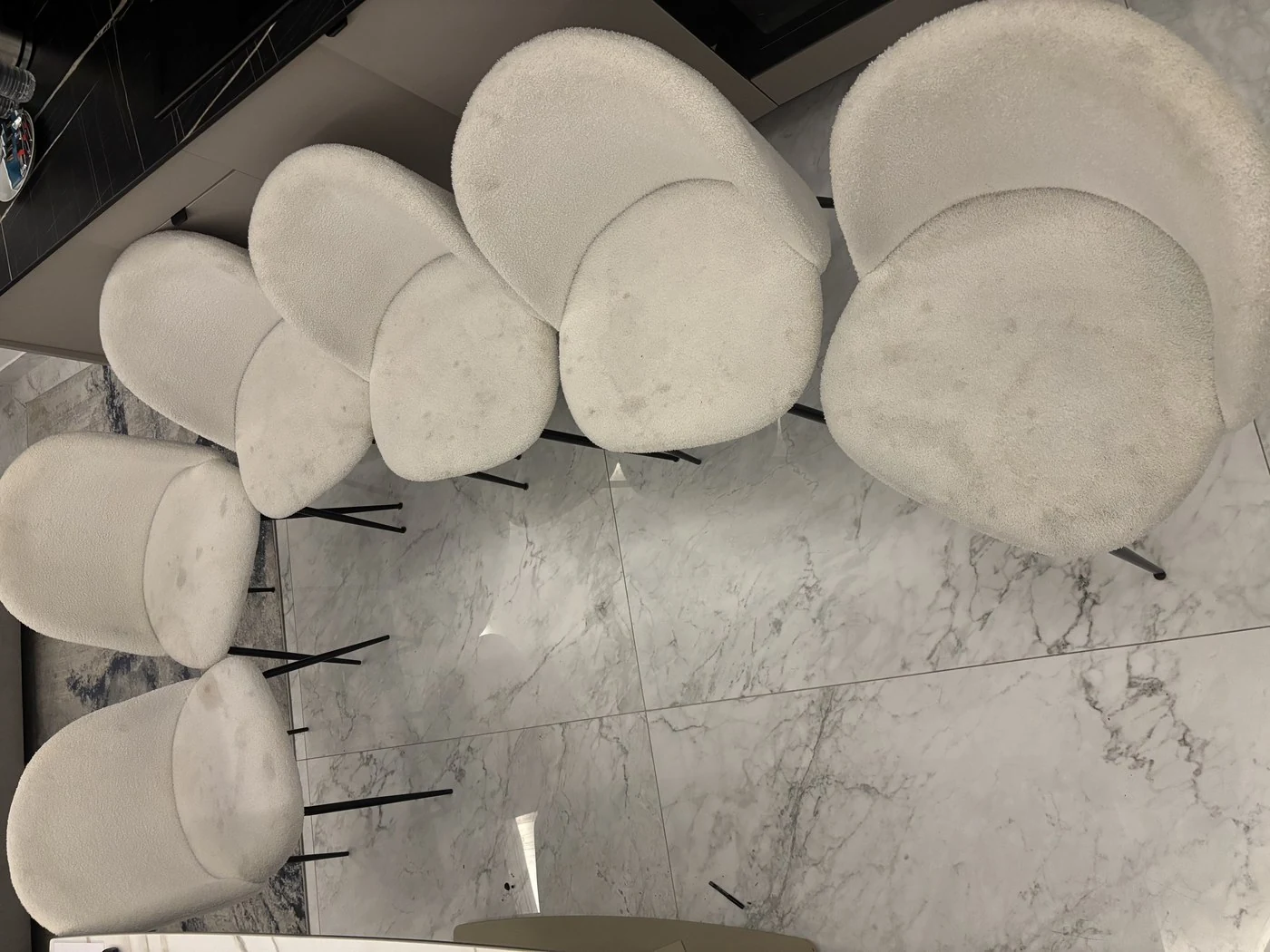 Canapé en tissu avant nettoyage par Zzérotache (photo n°5)
