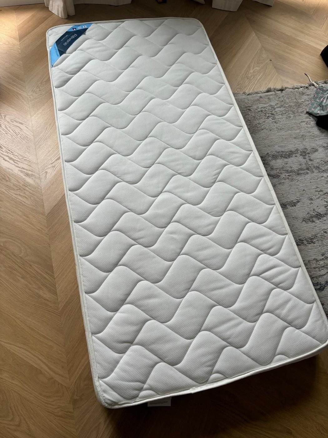 Matelas après nettoyage par Zzérotache (photo n°17)