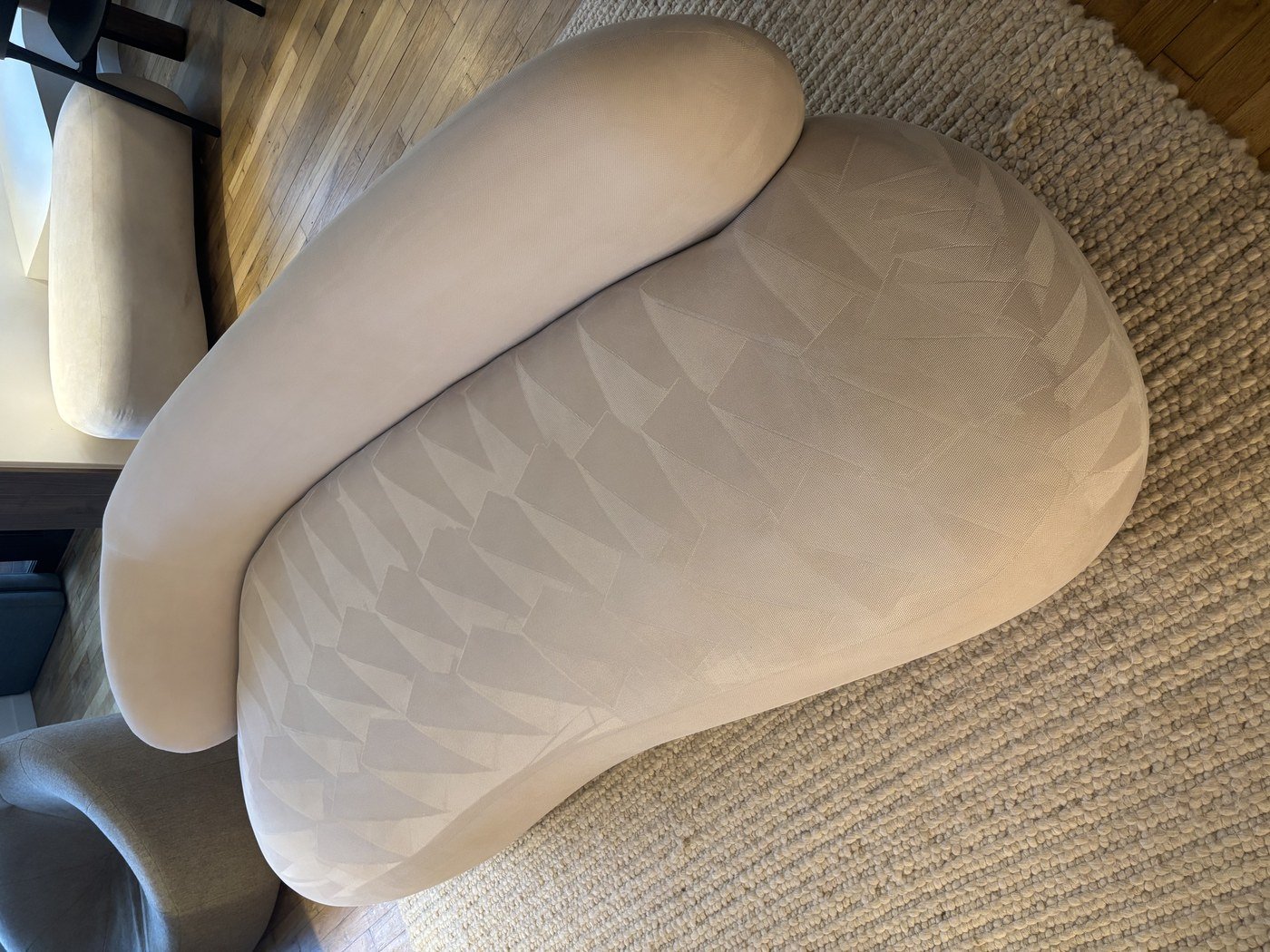 Canapé en tissu après nettoyage par Zzérotache (photo n°4)