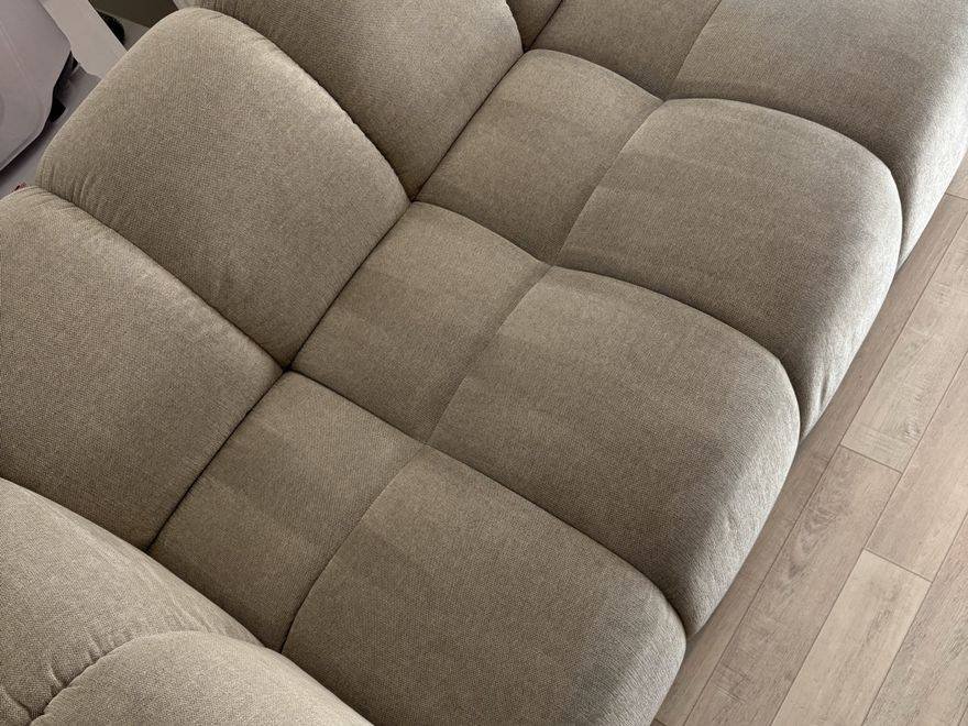 Canapé en tissu après nettoyage par Zzérotache (photo n°44)